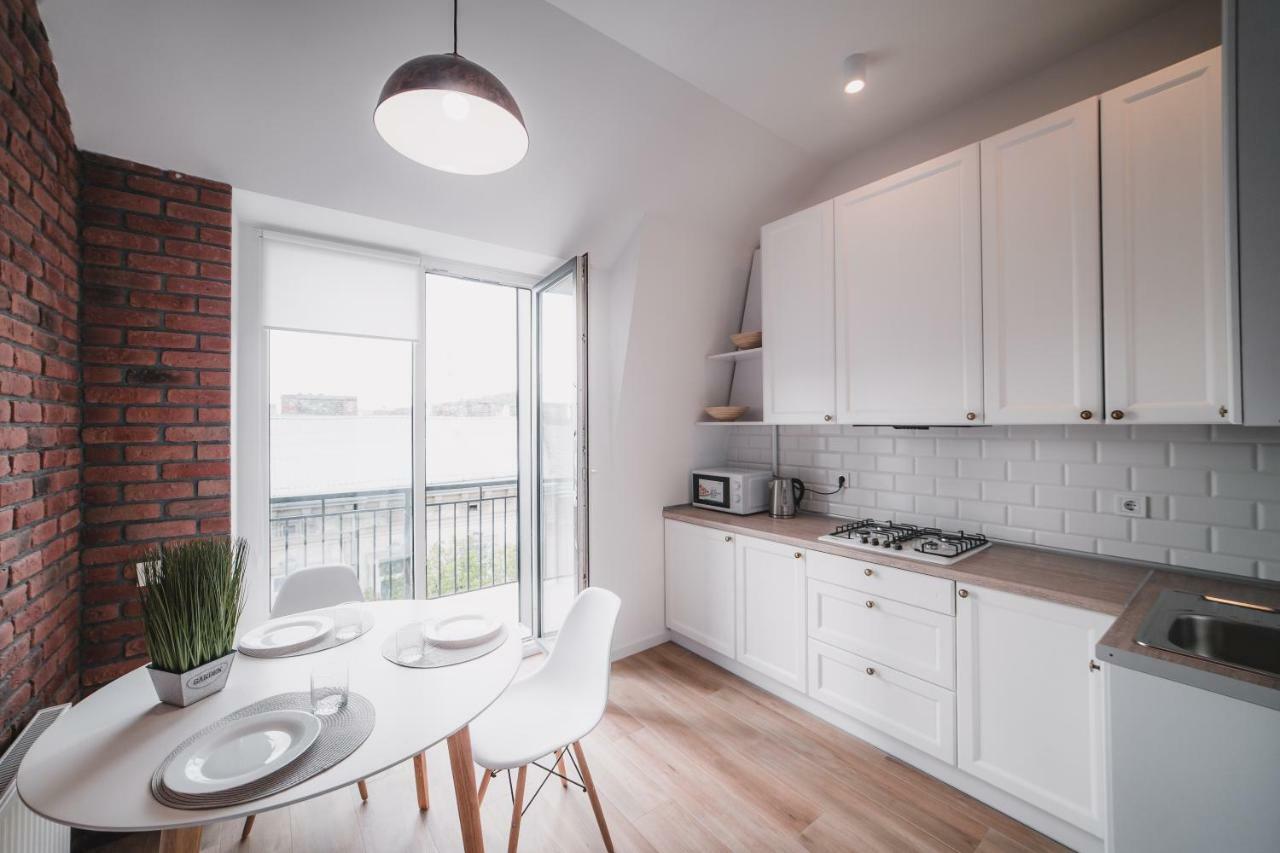 Kostjukowski Apartments Lychakivska 70A Lviv Luaran gambar